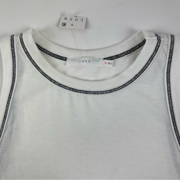Lush Tank Top Womens Size XL White Sleeveless Shirt NWT - Picture 3 of 8